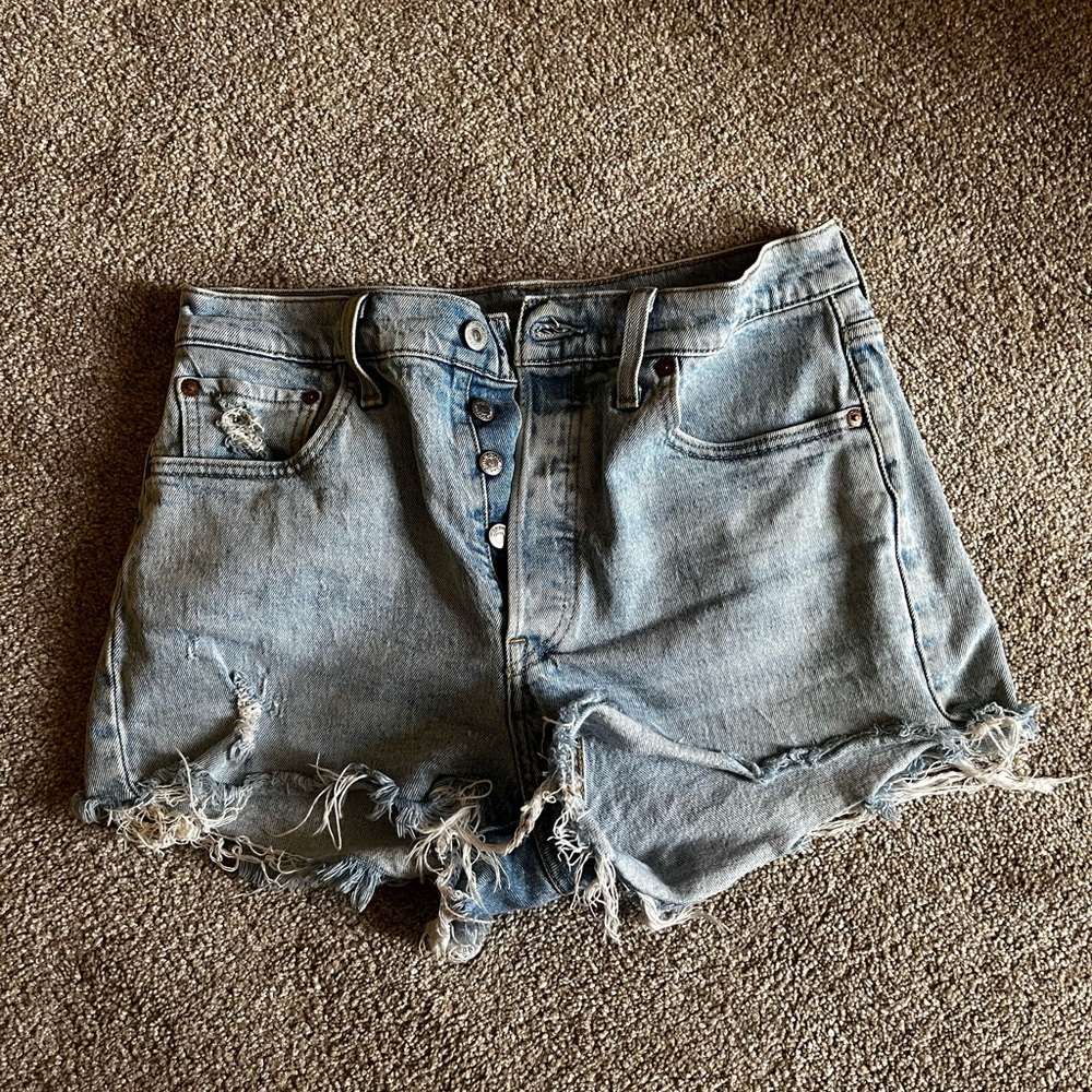 Vintage Levi’s 501s cutoffs - 29 waist